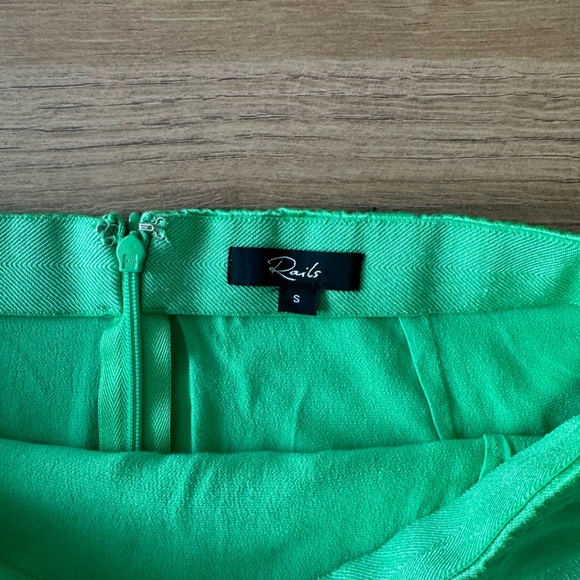 Rails Tate Vibrant Green Satin Mini Skirt Size Small - Picture 4 of 6
